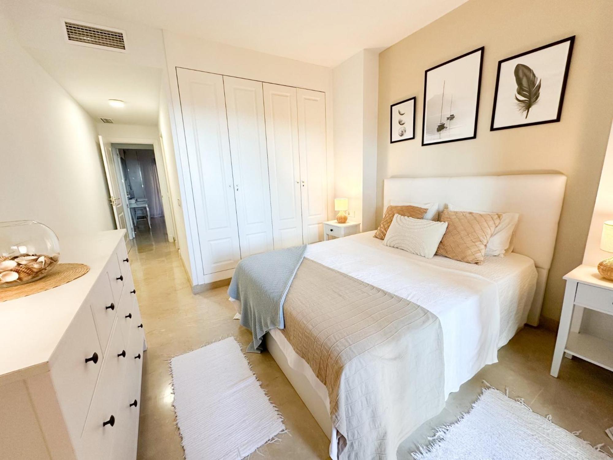 Hola! Apartments At Coto Real Manilva Exteriör bild